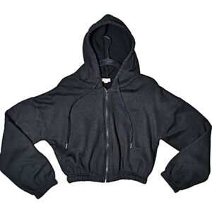 Black Cropped Hoodie Sweatshirt